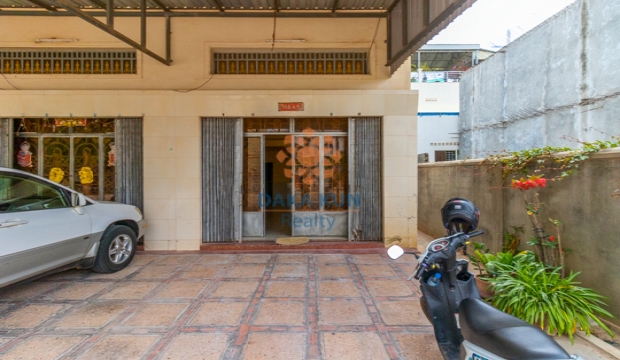 3 Bedrooms House for Rent in Siem Reap - Svay Dangkum