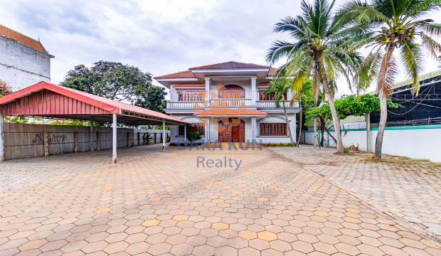 5 Bedrooms House for Rent in Siem Reap City, Sala Kamreuk