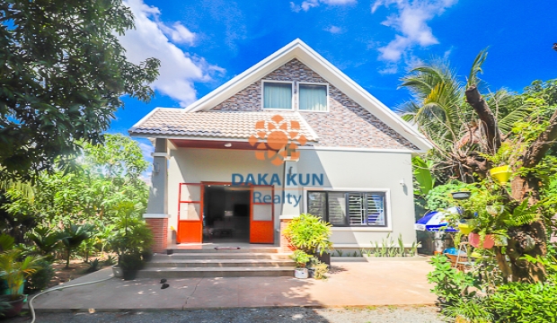 2 Bedrooms House for Rent in Siem Reap-Sala Kamreuk