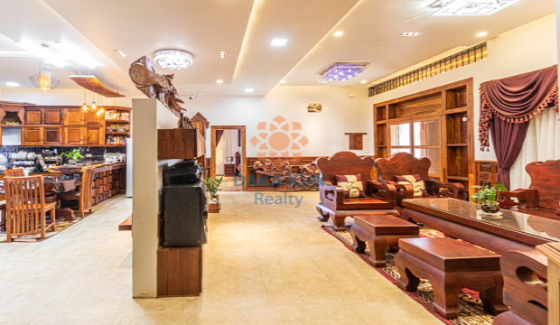 3 Bedrooms Apartment for Rent in Krong Siem Reap-Sala Kamreuk