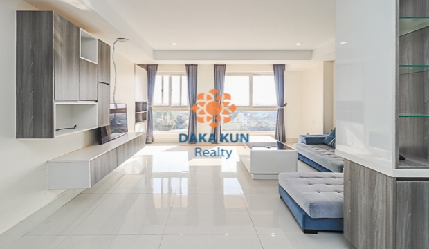 2 Bedrooms Apartment for Rent with Pool in Siem Reap-Svay Dangkum