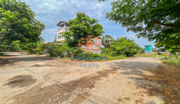 Land for Sale in Siem Reap City, Sala Kamreuk