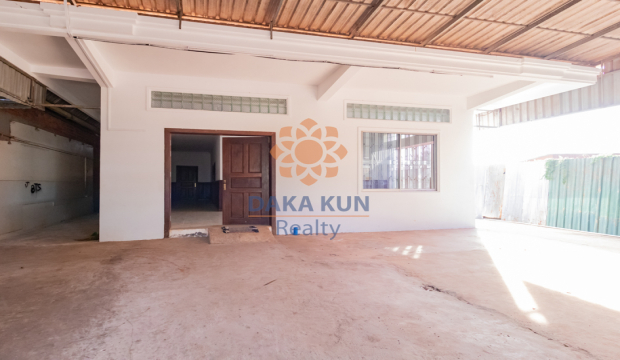 2 Bedrooms House for Rent in Siem Reap City-Svay Dangkum