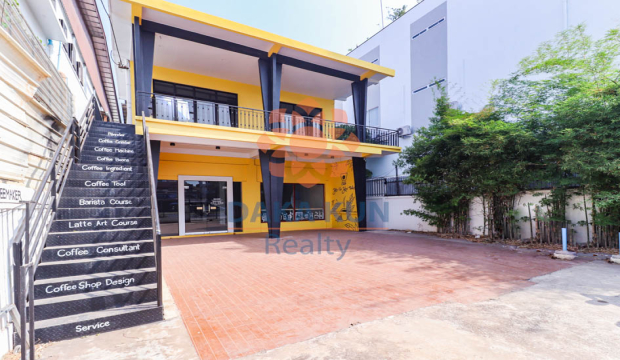 Commercial Building for Rent on National Road 6, Siem Reap city