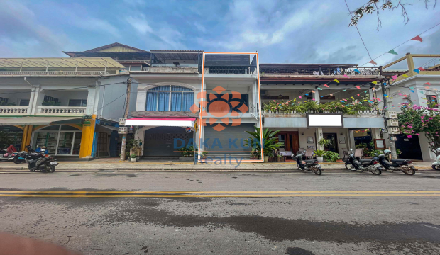 Commercial House for Rent near Pub St and Riverside, in Siem Reap City