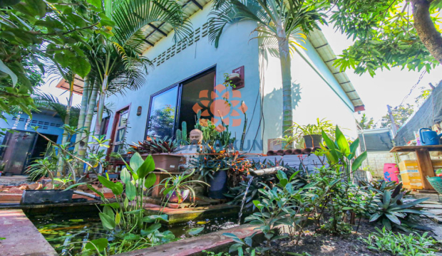 House with Garden for Sale in Siem Reap City, Sangkat Chreav