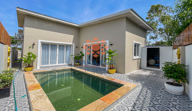 2 Bedrooms House with Swimming Pool for Sale in Siem Reap City, Svay Dangkum