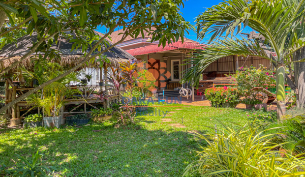 5 Bedrooms House for Rent in Siem Reap City, Chreav