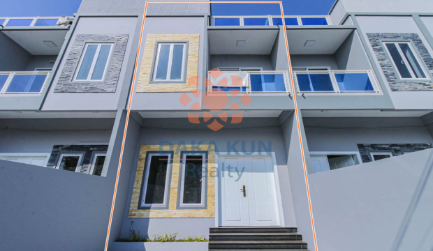 House for Sale in Siem Reap City, near Angkor Gold Resort
