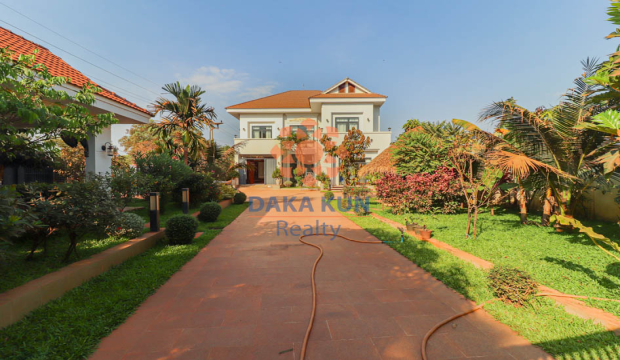 5 Bedrooms House for Rent in Siem Reap City, close to Zannier Phum Baitang Hotel