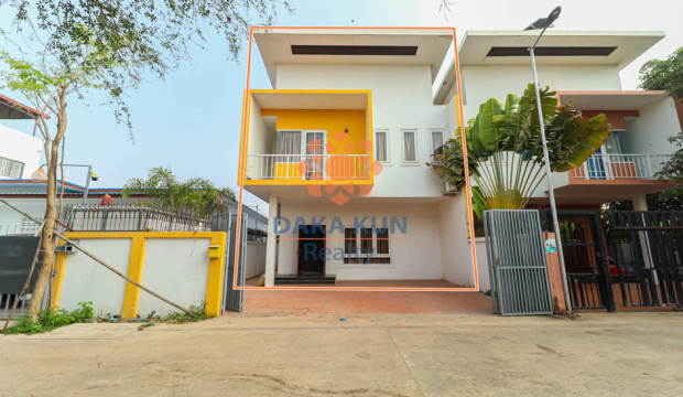 4 Bedrooms House for rent in Siem Reap City, Svay Dangkum