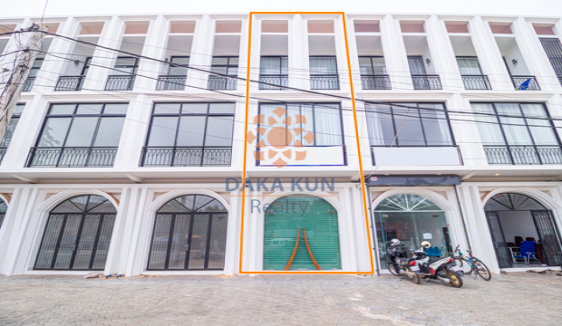 4 Bedrooms Shophouse for Rent in Krong Siem Reap-Svay Dangkum