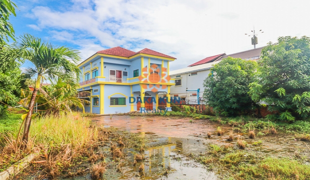 5 Bedrooms House for Rent in Siem Reap-Svay Dangkum