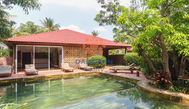 Villa with Private Swimming Pool for Rent in Siem Reap City, Sala Kamreuk