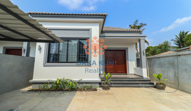 House for Sale in Siem Reap City, Sala Kamreuk