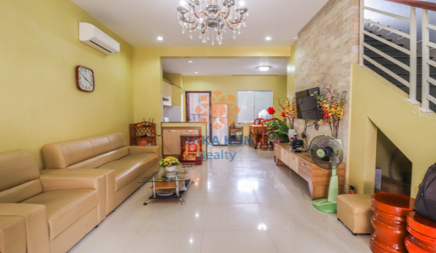 3 Bedrooms House for Rent in Siem Reap-Svay Dangkum