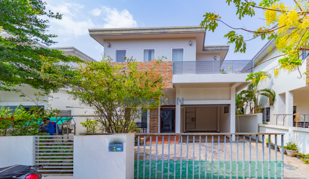 3 Bedrooms House for Sale in Siem Reap City-Srangae