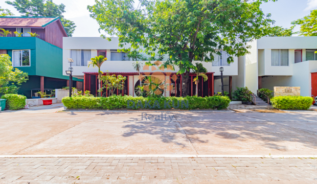 12 Bedrooms House with Pool for Rent in Siem Reap