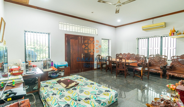 2 Bedrooms House for Rent in Krong Siem Reap