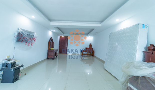5 Bedrooms House for Sale in Siem Reap City-Chreav