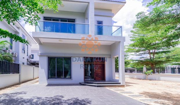 3 Bedrooms House for Rent in Siem Reap City