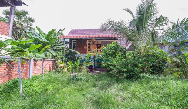2 Bedrooms House for Rent in Siem Reap-Sala Kamreuk