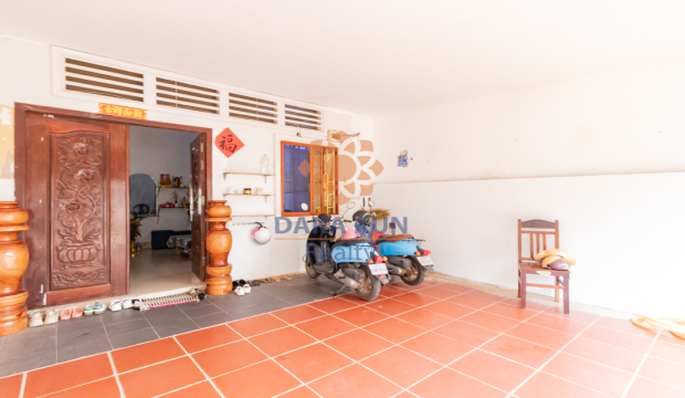 4 Bedrooms House for Sale in Siem Reap City-Svay Dangkum