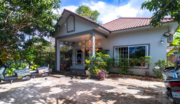 2 Bedrooms House for Rent in Siem Reap City-Svay Dangkum