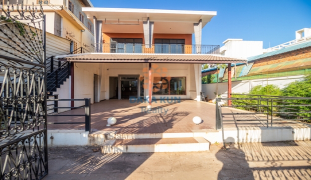Commercial Building for Rent on National Road 6, Siem Reap city