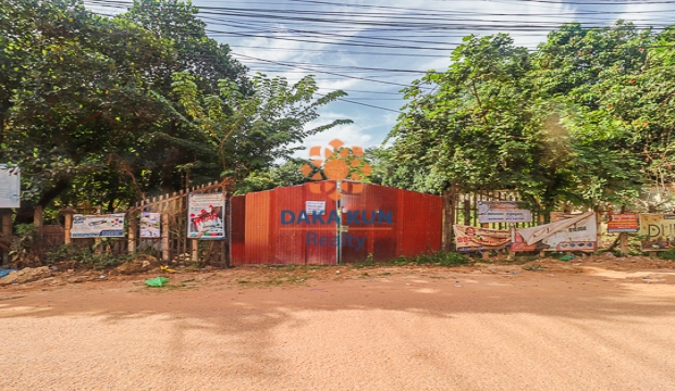 Urgent Sale Land near Sala Komreuk-Siem Reap