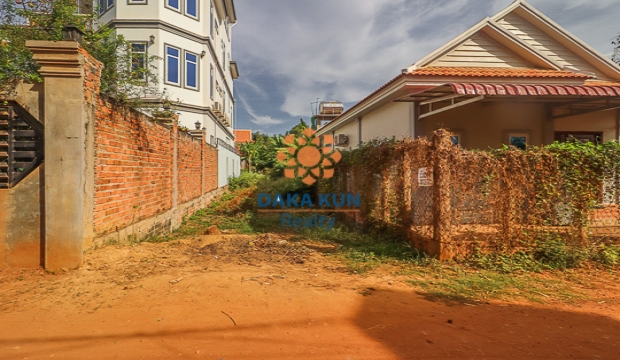 Urgent Sale Land near Sala Komreuk-Siem Reap