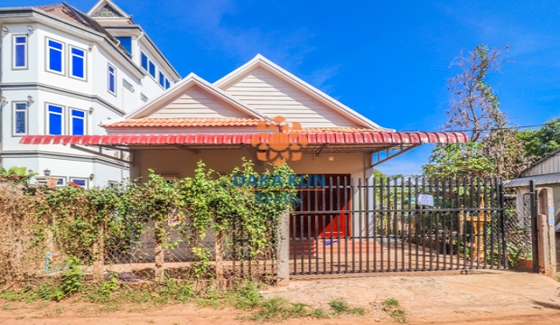 2 Bedrooms House for Rent in Siem Reap-Sala Kamreuk