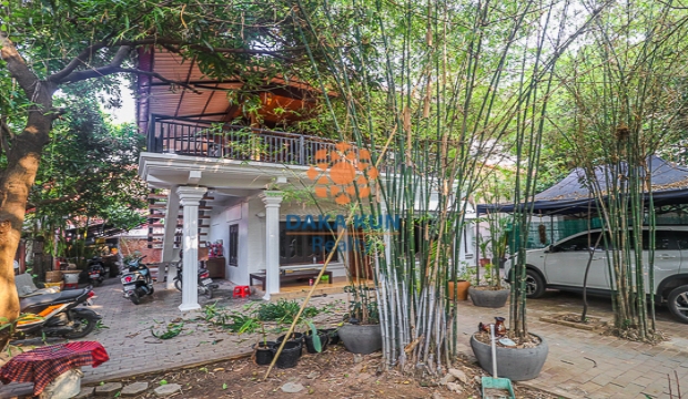 2 Bedrooms Wooden House for Rent in Siem Reap-Sla Kram