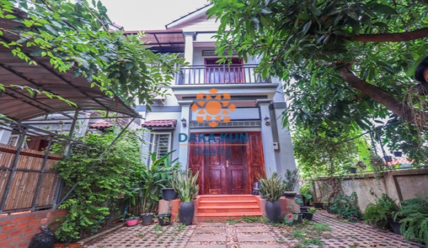 2 Bedrooms House for Rent in Siem Reap-Sala Kamreuk
