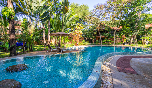 Residential Wooden Villas for Rent with Pool in Krong Siem Reap-Riverside