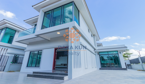 3 Bedrooms Villa for Sale in Siem Reap City