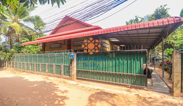 2 Bedrooms House for Rent in Siem Reap-Sla Kram