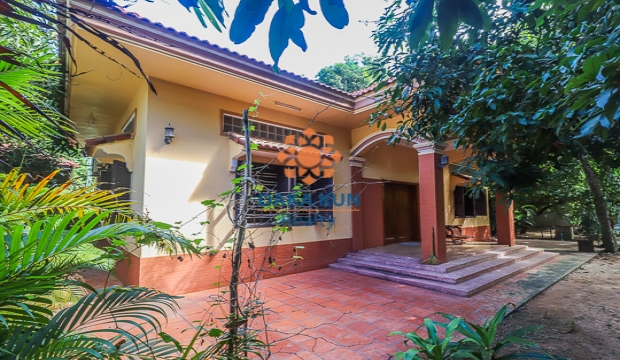 2 Bedrooms House for Rent in Siem Reap-Sla Kram