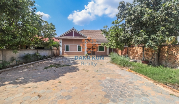 2 Bedrooms House for Rent in Siem Reap-Svay Dangkum