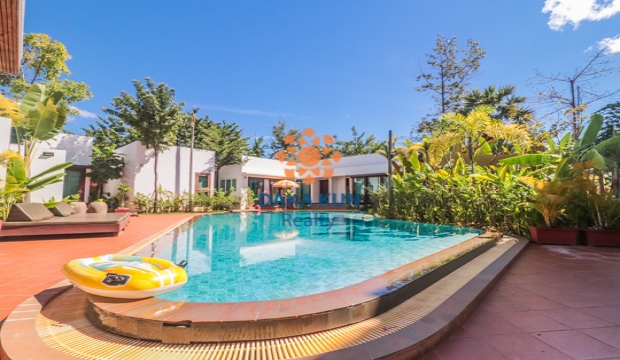 5 Bedrooms Villa for Rent in Siem Reap-Chreav