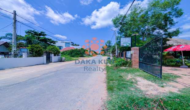 Land with Restaurant Business for Rent in near Kruos Secondary School, Siem Reap City