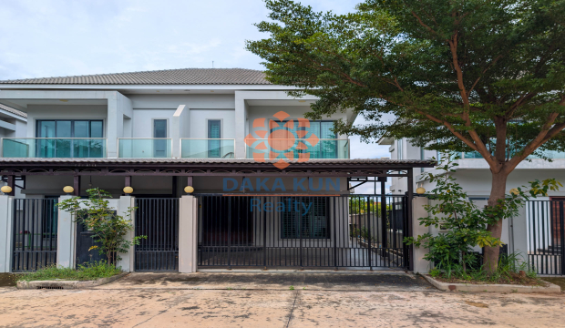 3 Bedrooms House for Sale in Siem Reap