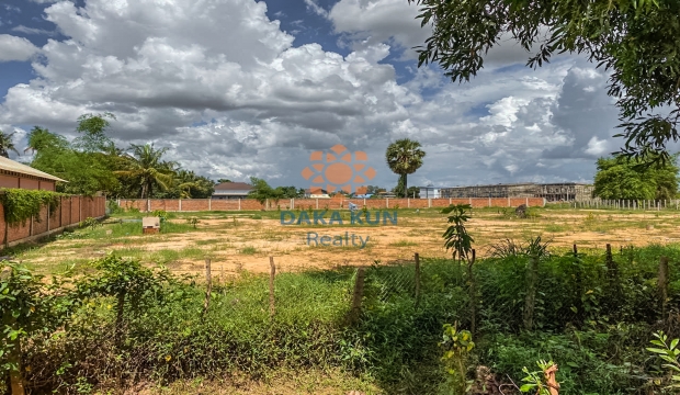 Urgent Sale Land at​ Khnar Market- Siem Reap