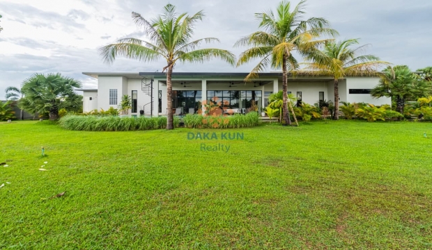 7 Bedrooms Villa for Sale in Siem Reap, Sombour