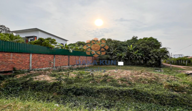 Land for Sale in Krong Siem Reap-Sala Kamreuk