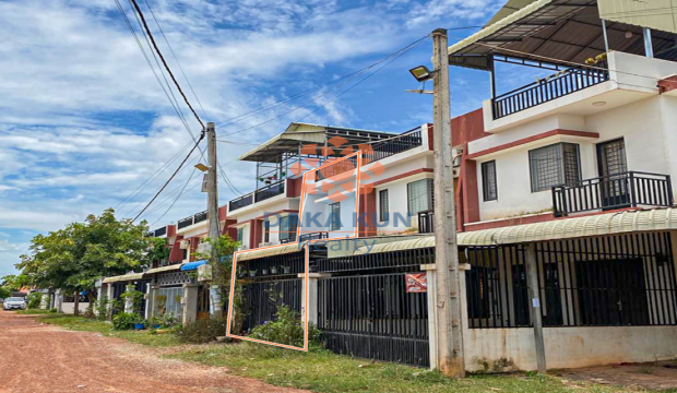 2 Bedrooms House for Sale in Siem Reap City, Svay Dangkum