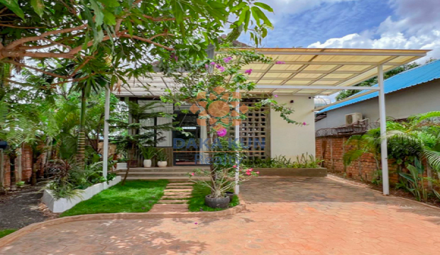 2 Bedrooms House For Sale in Khnar-Krong Siem Reap